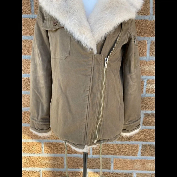 Unif fur utility coat sz xtra small Unif Unif Unif Unif Unif Unif Unif Unif Unif - Picture 3 of 14